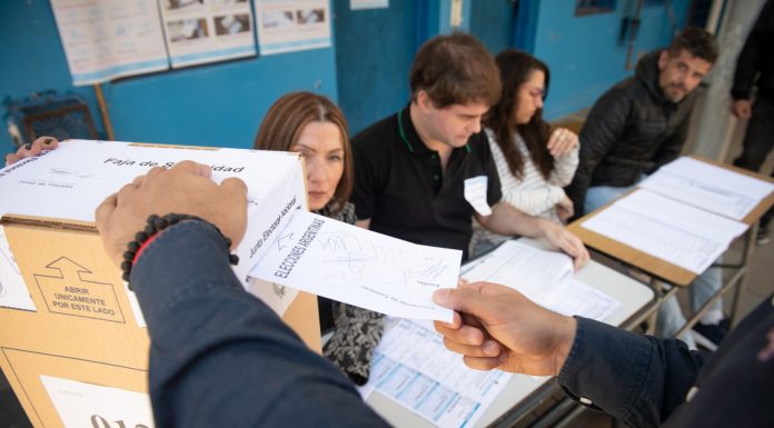 La inscripción se realiza de forma online. Las personas que se designen cobrarán $15 mil pesos por cada elección.