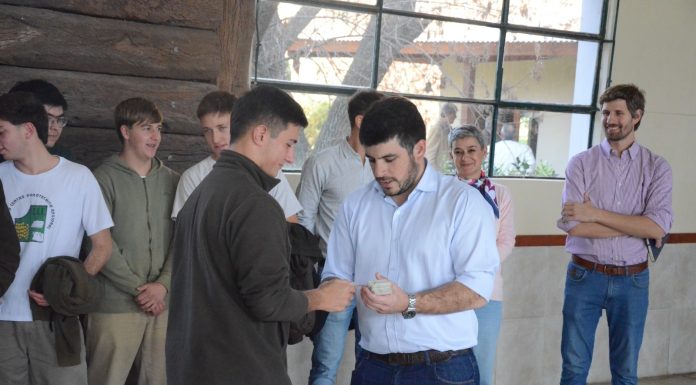 (L)ALUMNOS DEL CAR REALIZARON CURSO DE MANIPULACIÓN DE ALIMENTOS DE LA DIRECCIÓN DE SEGURIDAD ALIMENTARIA