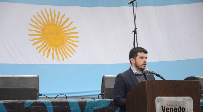 ACTO DEL 9 DE JULIO: CHIARELLA CONVOCÓ A LA COMUNIDAD A “CONSTRUIR UN FUTURO COMÚN PARA PODER DESARROLLARNOS”