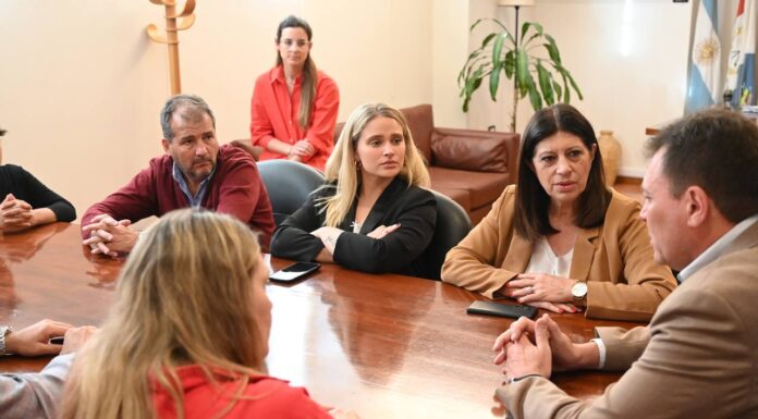 Clara García: “Somos el equipo que va a defender la esperanza y el futuro de Santa Fe”