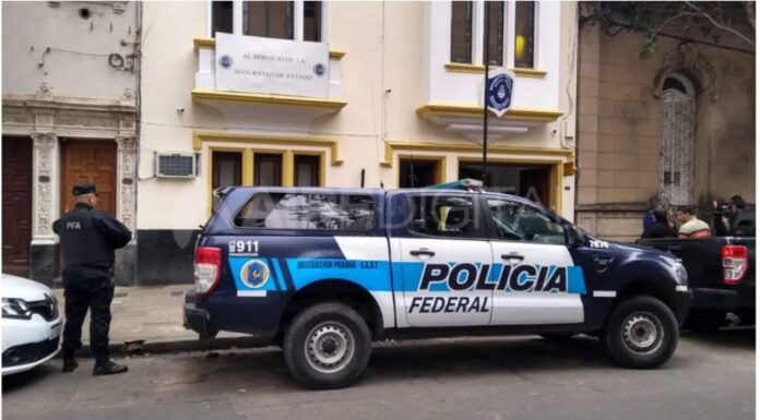 Detuvieron un jefe de la Brigada de Drogas de la Policía de Santa Fe por malversación de caudales públicos y encubrimiento