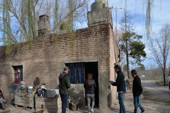 Río Negro: Rescatan y asisten a 14 personas víctimas de explotación laboral