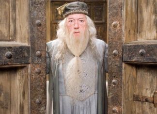 MURIÓ MICHAEL GAMBON, EL ACTOR QUE INTERPRETÓ AL MAGO ALBUS DUMBLEDORE EN LA SAGA HARRY POTTER