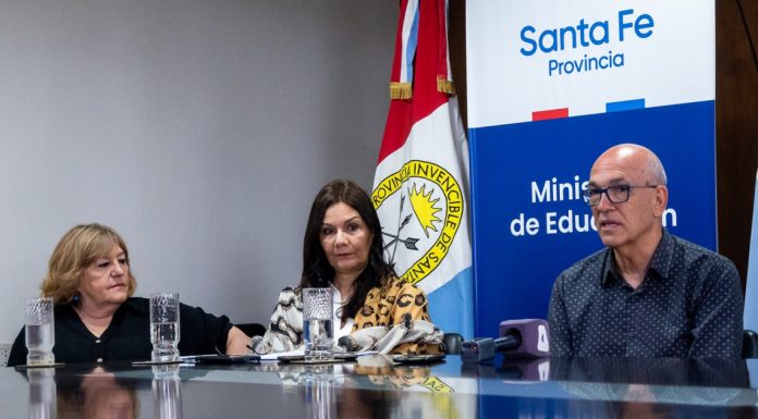 La provincia presentó el nuevo sistema de emisión de títulos y certificados para la educación secundaria y superior