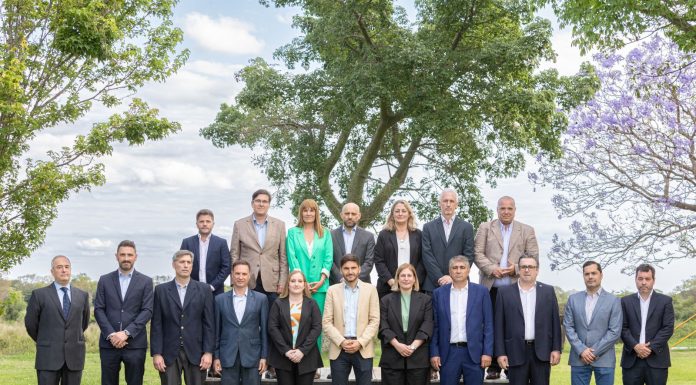 Maximiliano Pullaro reunió a su futuro Gabinete en Cayastá
