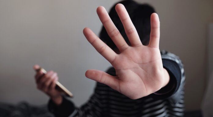 DETUVIERON A 13 PERSONAS EN ARGENTINA EN UN OPERATIVO CONTRA UNA RED DE ABUSO INFANTIL