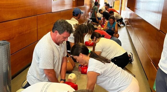 Profesores que estarán a cargo de las colonias municipales de verano se capacitaron en RCP