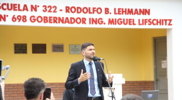 Pullaro en el inicio de clases: “Vamos a construir 1000 aulas en toda la provincia”