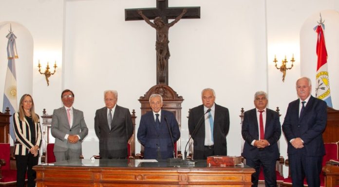 REFORMA JUBILATORIA: LA CORTE CRUZÓ LA JUGADA DE PULLARO PARA DESPLAZAR A CUATRO MAGISTRADOS