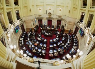 El oficialismo convirtió en ley la reforma laboral y el Gobierno de Milei celebra un nuevo hito en su gestión