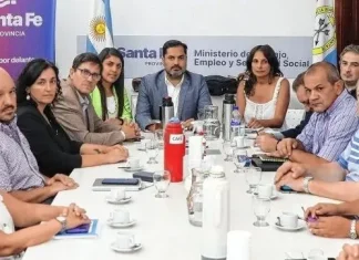 PARITARIAS: ESTATALES CERCA DE ACEPTAR LA PROPUESTA OFICIAL, PERO GREMIOS DOCENTES NO